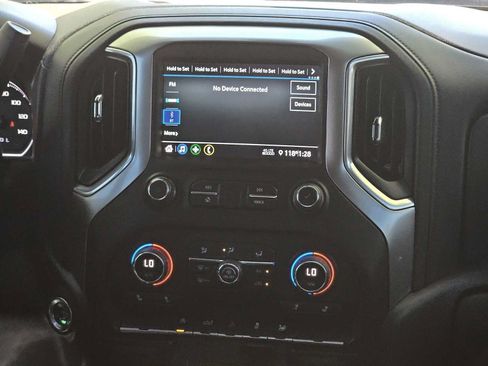 Used 2022 Chevrolet Silverado 1500 RST AWD/4WD image 20