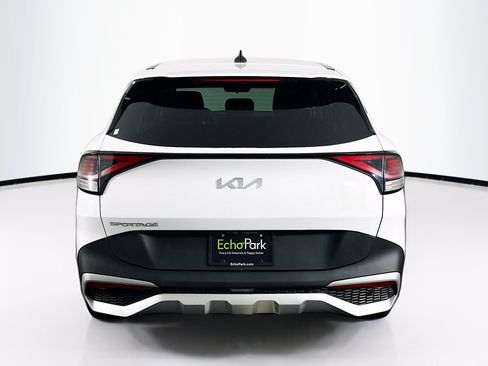 Used 2025 Kia Sportage LX FWD image 7