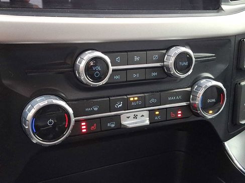 Used 2023 Ford F150 XLT AWD/4WD image 15