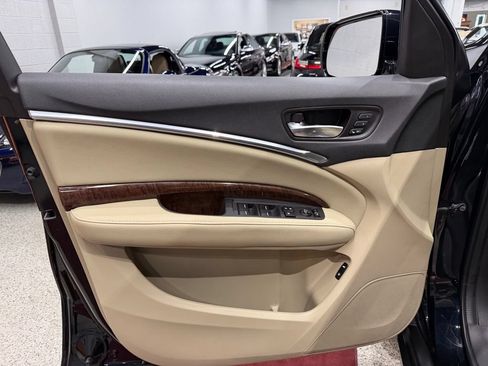 Used 2019 Acura MDX SH-AWD image 18