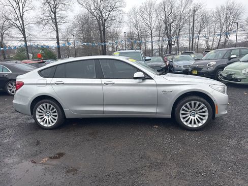 Used 2011 BMW 535i xDrive image 4