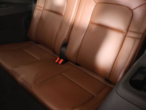 Used 2026 Lincoln Aviator Reserve AWD/4WD image 13