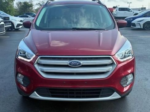 Used 2018 Ford Escape SEL FWD image 2