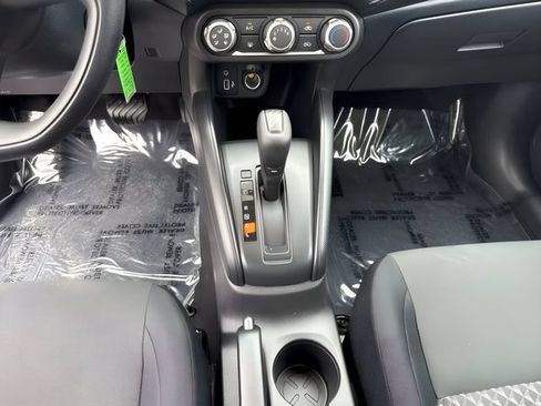 Used 2024 Nissan Versa S w/ Trunk Package FWD image 21