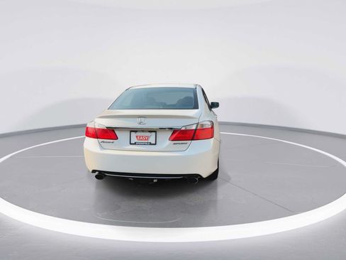 Used 2014 Honda Accord Sport image 7
