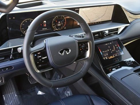 New 2026 INFINITI QX80 4WD image 16