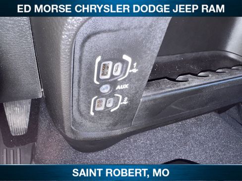 Used 2024 RAM 3500 Tradesman w/ Chrome Appearance Group image 19