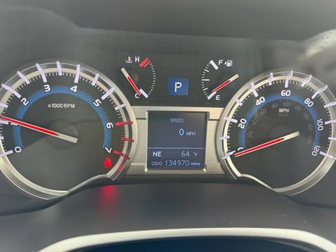 Used 2019 Toyota 4Runner SR5 image 8