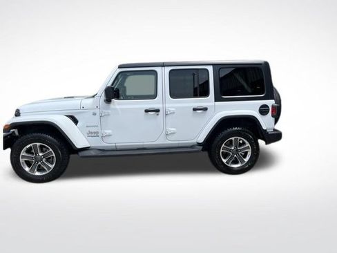 Used 2020 Jeep Wrangler Unlimited Sahara AWD/4WD image 6
