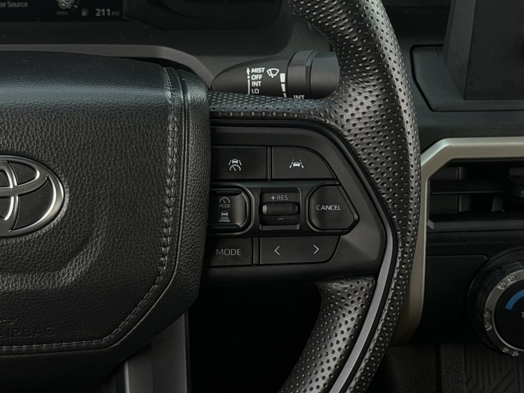 Used 2024 Toyota Tacoma SR AWD/4WD image 15