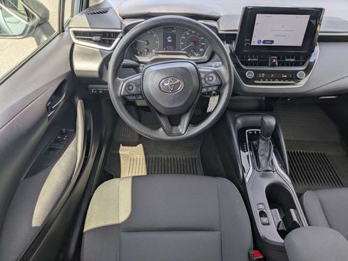 Used 2025 Toyota Corolla LE FWD image 16