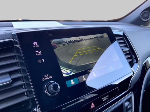 Used 2024 Honda Passport Black Edition image 24