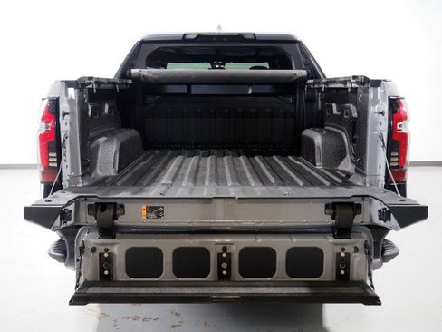 Used 2025 Chevrolet Silverado EV RST image 62