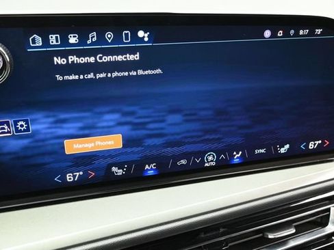 Used 2024 Chevrolet Traverse LT AWD/4WD image 39