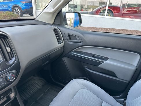 Used 2018 Chevrolet Colorado W/T image 30