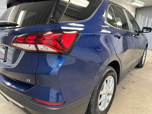 Used 2022 Chevrolet Equinox LT w/ LPO, Floor Liner Package image 24