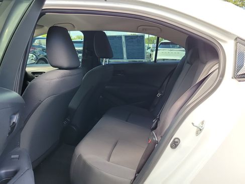 Used 2024 Toyota Corolla LE FWD image 12