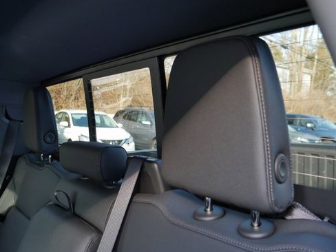 New 2026 Chevrolet Silverado 1500 LTZ AWD/4WD image 23