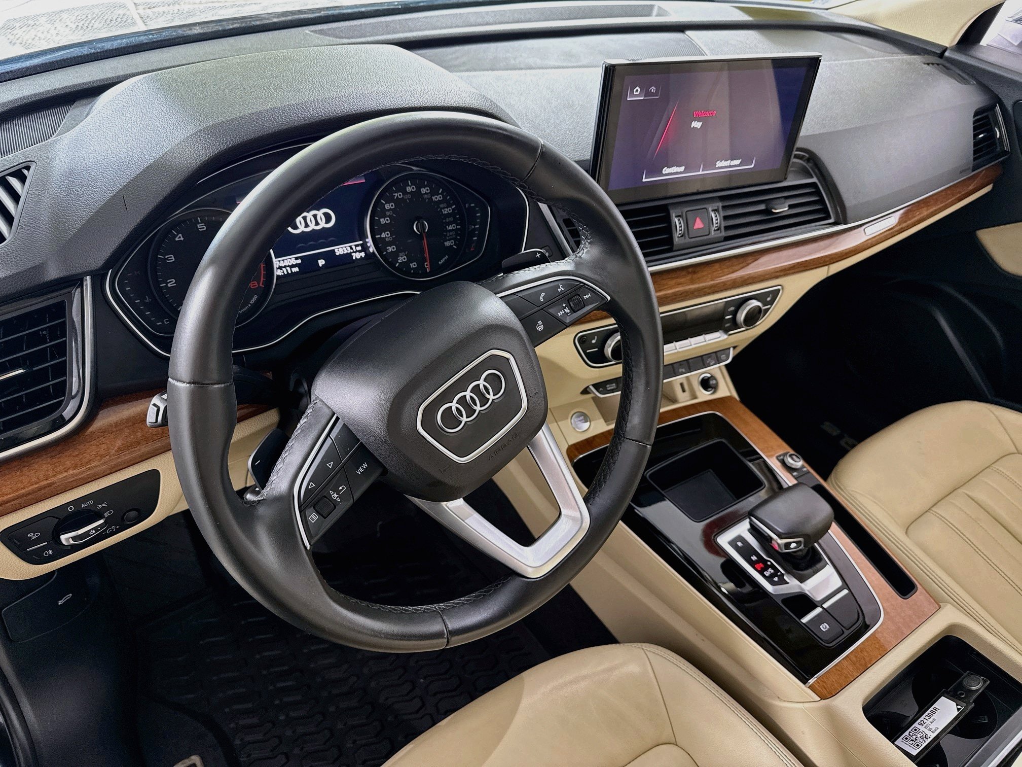 Used 2021 Audi Q5 2.0T Premium w/ Convenience Package AWD/4WD image 12