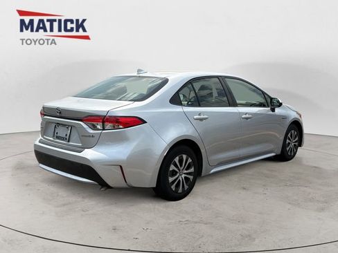 Used 2021 Toyota Corolla LE w/ Carpet Mat Package (TMS) FWD image 7