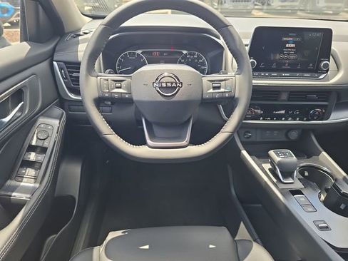 New 2026 Nissan Rogue SV FWD image 14