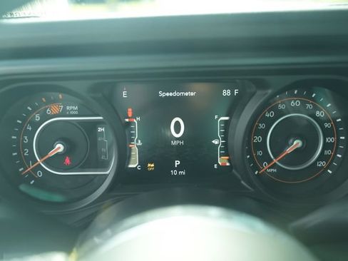 New 2026 Jeep Wrangler Unlimited Sahara AWD/4WD image 29