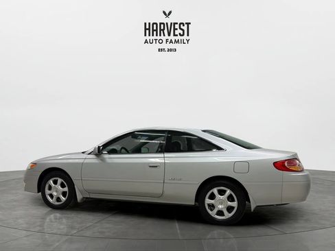 Used 2002 Toyota Solara SE FWD image 3