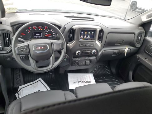 New 2025 GMC Sierra 3500 Pro w/ Convenience Package image 12