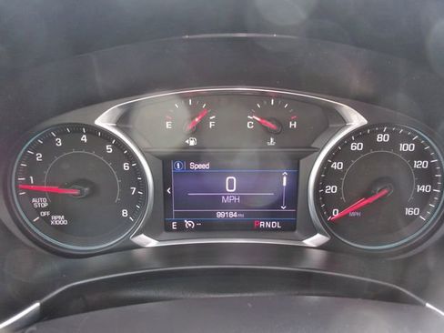 Used 2019 Chevrolet Equinox LT FWD image 18