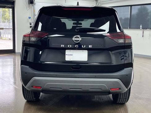 Used 2023 Nissan Rogue S FWD image 6