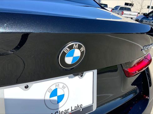 Certified 2025 BMW 330i Sedan image 30
