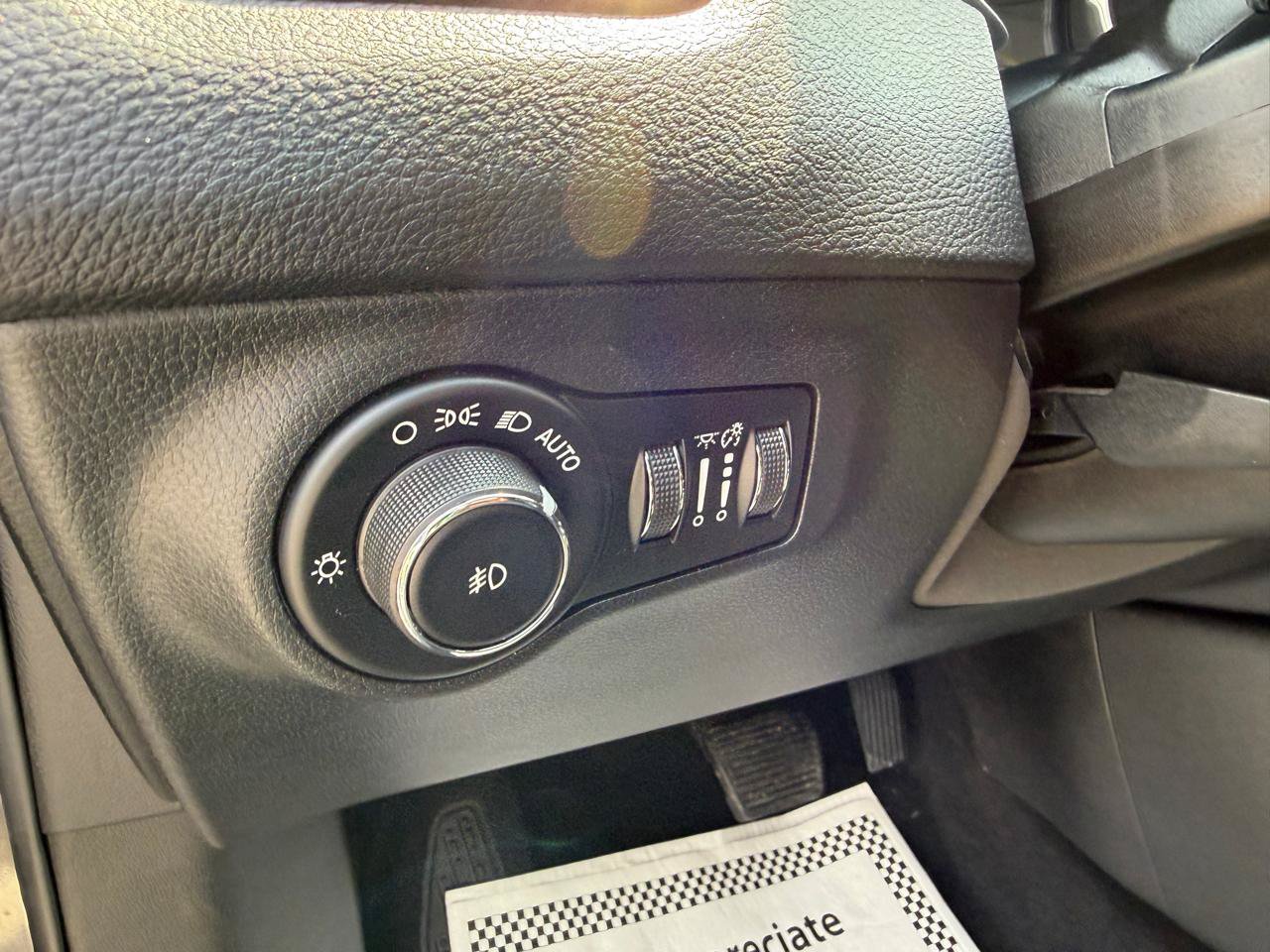 Used 2018 Jeep Compass Limited w/ Navigation Group FWD image 26