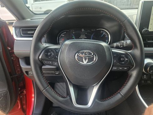 Used 2025 Toyota RAV4 SE AWD/4WD image 20