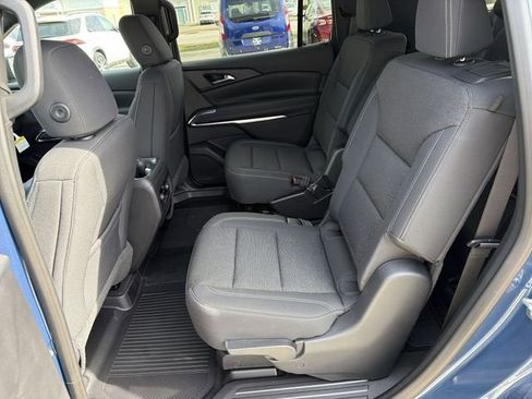 New 2026 Chevrolet Traverse LT w/ Midnight/Sport Edition image 23