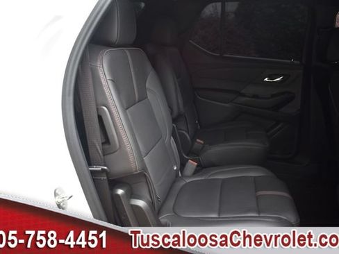 Used 2023 Chevrolet Traverse RS FWD image 27