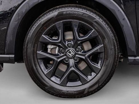 Used 2025 Honda HR-V Sport image 9