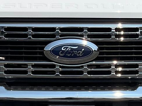 Certified 2024 Ford F250 XLT image 88