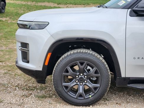 New 2026 Jeep Grand Wagoneer 4WD w/ Quick Order Packge 29V Upland image 6