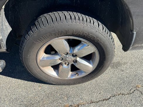 Used 2016 RAM 1500 Big Horn image 9