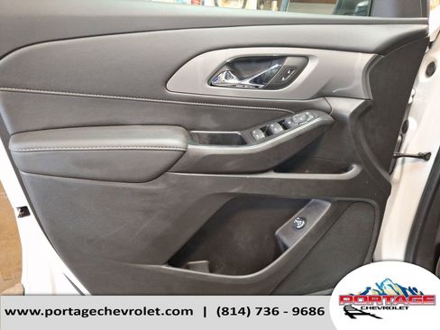 Used 2023 Chevrolet Traverse LT w/ LPO, Floor Liner Package image 11