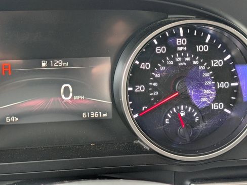 Used 2024 Kia Carnival LX image 28