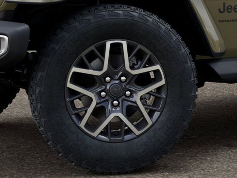 New 2026 Jeep Wrangler Unlimited Sahara AWD/4WD image 8