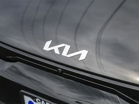 New 2025 Kia EV6 Wind image 5