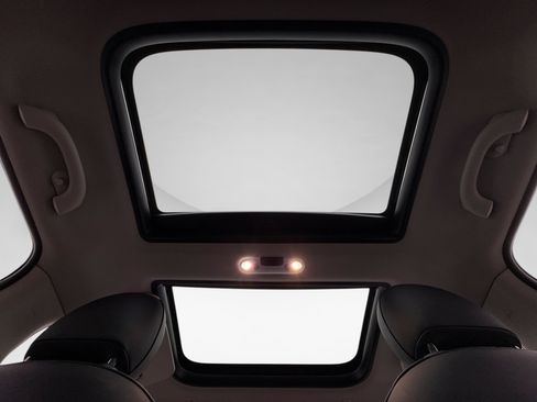 Used 2021 MINI Cooper 4-Door Hardtop w/ 6.5" Touchscreen Package FWD image 19