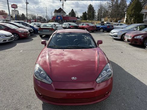 Used 2008 Hyundai Tiburon image 24