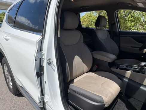 Used 2020 Hyundai Santa Fe SEL FWD image 16