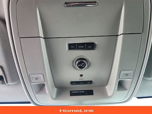 Used 2017 GMC Yukon XL SLT image 40