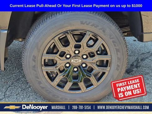 New 2026 Chevrolet Colorado W/T w/ WT Custom Package AWD/4WD image 6