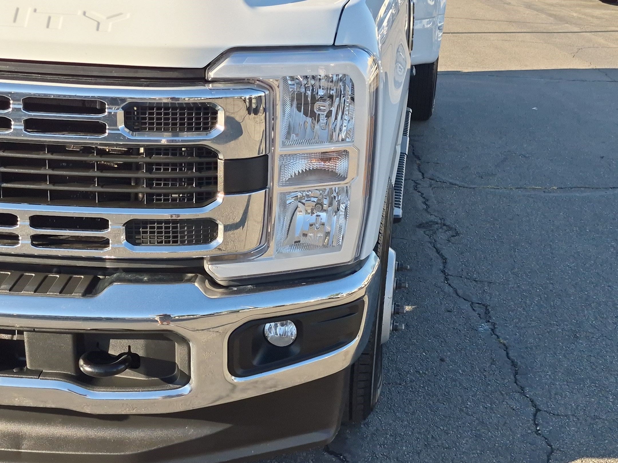 Used 2025 Ford F350 XLT AWD/4WD image 13