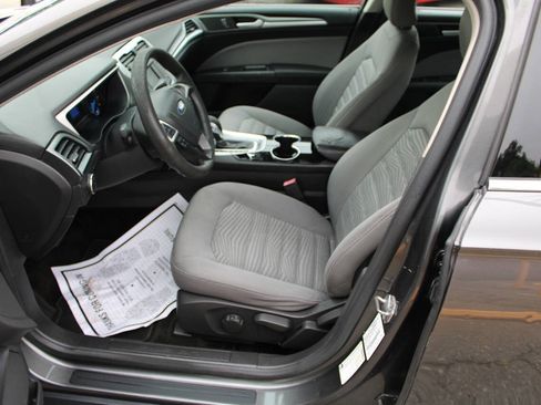 Used 2016 Ford Fusion S FWD image 15